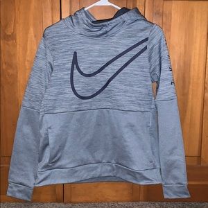 Nike hoodie with pockets - size: XL (girls)